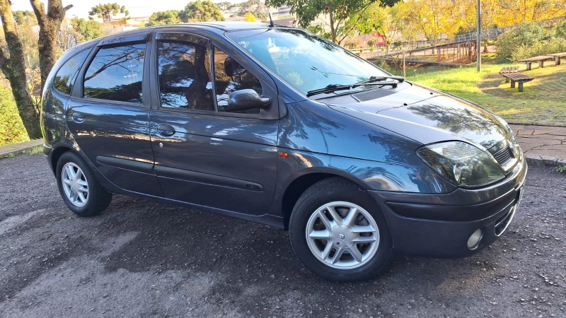 SCÉNIC 1.6 RXE 16V GASOLINA 4P MANUAL - 2003 - CAXIAS DO SUL