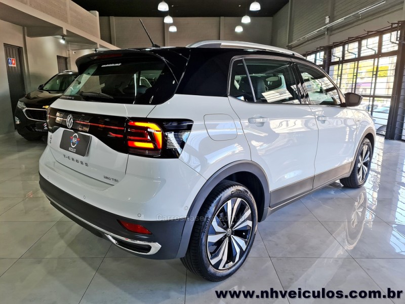 T-CROSS 1.4 HIGHLINE TSI 16V FLEX 4P AUTOMÁTICO - 2020 - NOVO HAMBURGO