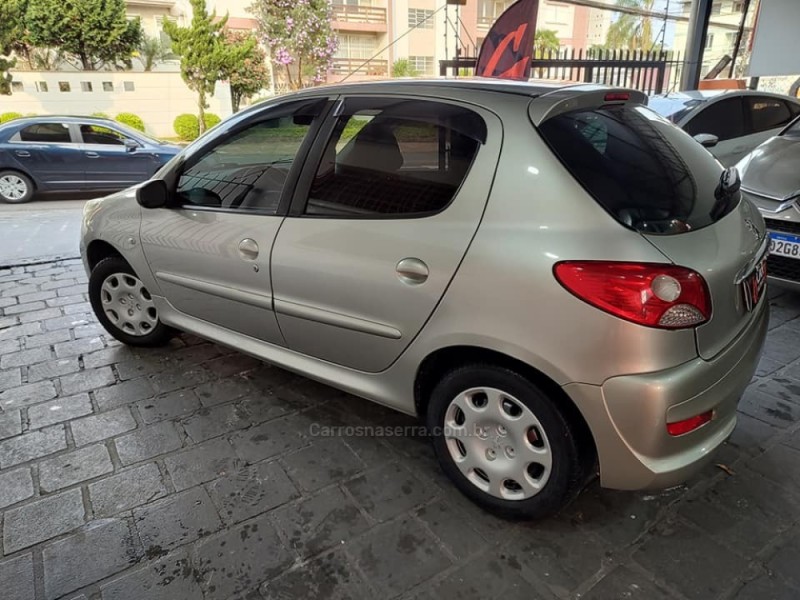 207 1.4 XR 8V FLEX 4P MANUAL - 2013 - CAXIAS DO SUL