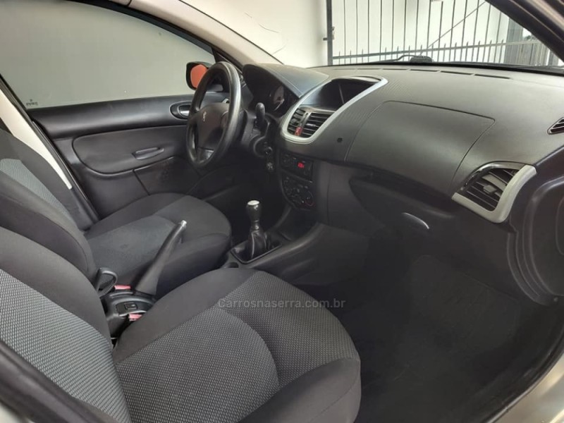 207 1.4 XR 8V FLEX 4P MANUAL - 2013 - CAXIAS DO SUL