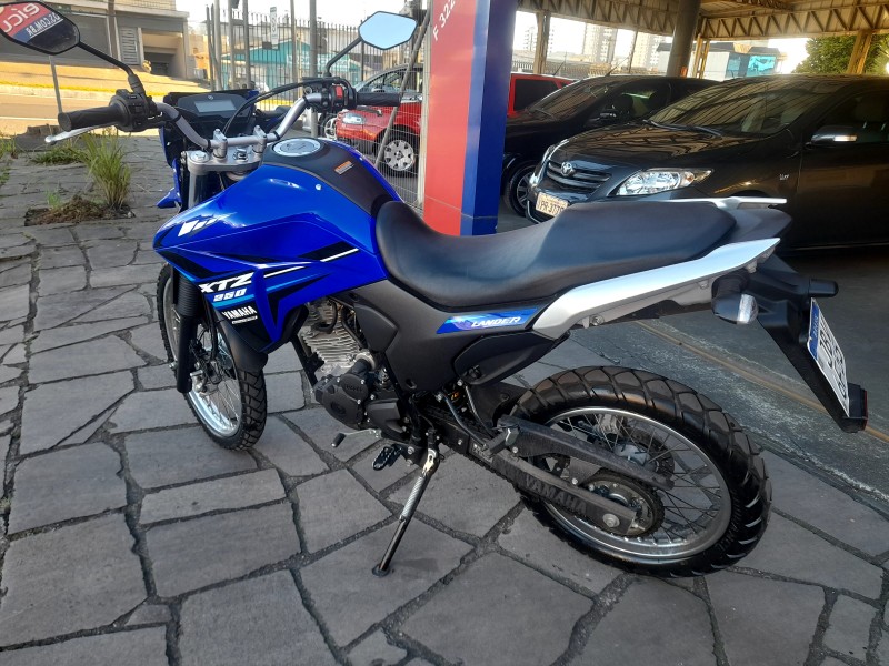 XTZ 250 LANDER - 2023 - CAXIAS DO SUL