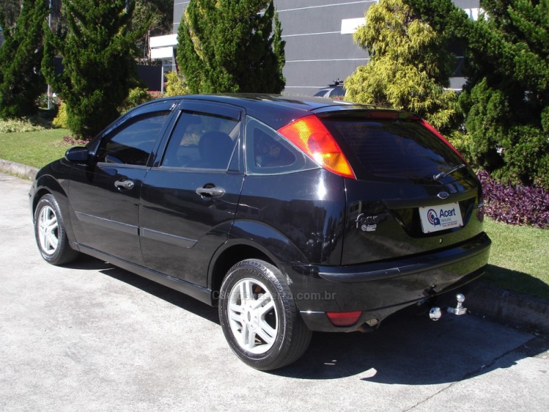 FOCUS 2.0 GLX 16V GASOLINA 4P MANUAL - 2007 - CAXIAS DO SUL