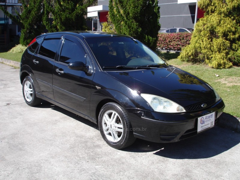 FOCUS 2.0 GLX 16V GASOLINA 4P MANUAL