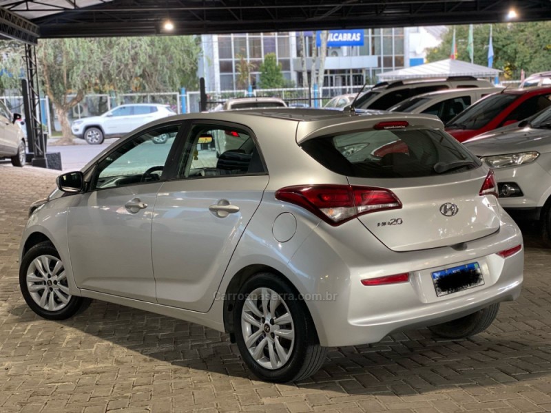 HB20 1.6 COMFORT STYLE 16V FLEX 4P AUTOMÁTICO - 2019 - PAROBé