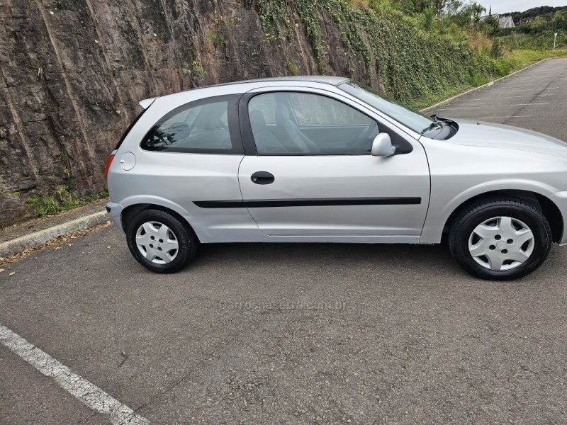 CELTA 1.0 MPFI LIFE 8V GASOLINA 2P MANUAL - 2001 - BENTO GONçALVES