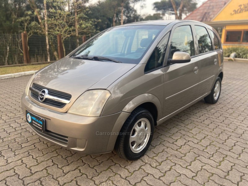 MERIVA 1.8 MPFI 8V GASOLINA 4P MANUAL - 2003 - CANELA