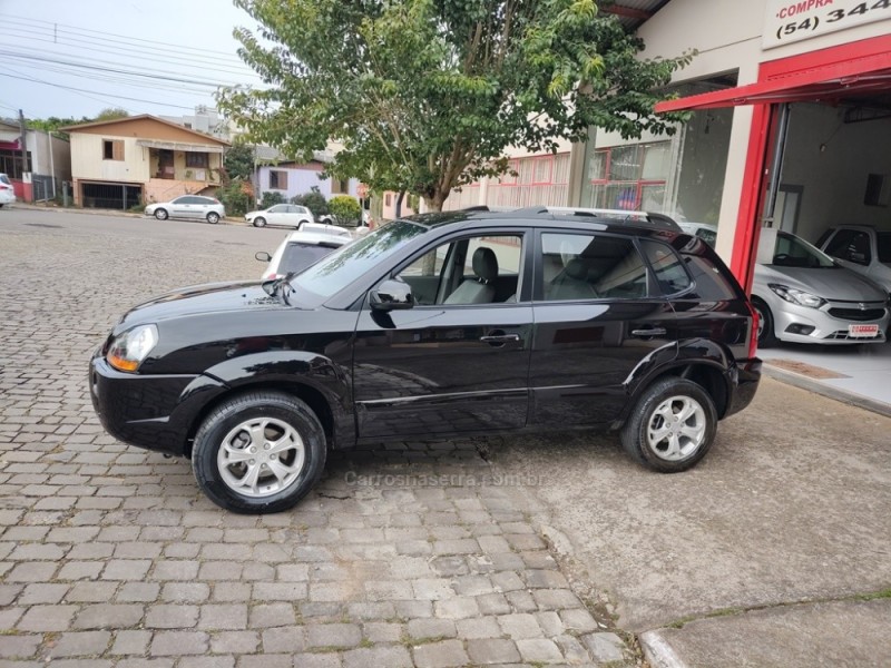 TUCSON 2.0 MPFI GLS 16V 143CV 2WD GASOLINA 4P AUTOMÁTICO - 2013 - GUAPORé