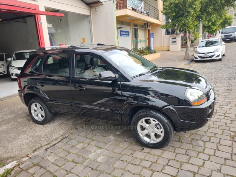 TUCSON 2.0 MPFI GLS 16V 143CV 2WD GASOLINA 4P AUTOMÁTICO - 2013 - GUAPORé