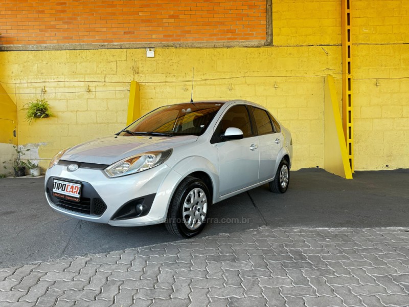 FIESTA 1.6 MPI SEDAN 8V FLEX 4P MANUAL - 2013 - CAXIAS DO SUL