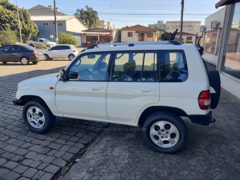 PAJERO IO 1.8 4X4 16V GASOLINA 4P AUTOMÁTICO - 2000 - GUAPORé