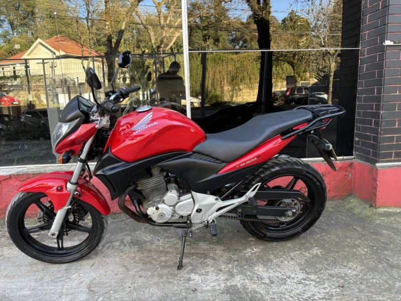 CB 300R  - 2011 - BENTO GONçALVES