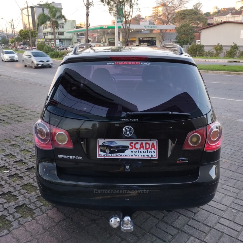 SPACEFOX 1.6 MI TREND 8V FLEX 4P MANUAL - 2007 - CAXIAS DO SUL