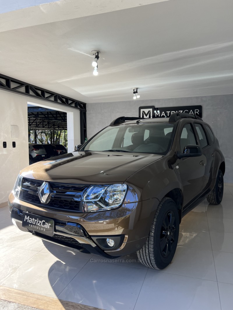 DUSTER 2.0 DYNAMIQUE 4X2 16V FLEX 4P AUTOMÁTICO - 2016 - CANELA