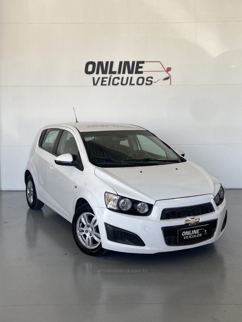 SONIC 1.6 LT 16V FLEX 4P MANUAL - 2013 - FARROUPILHA