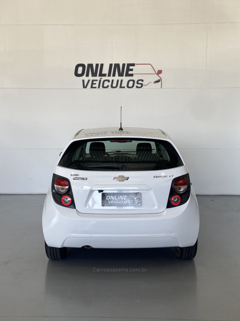 SONIC 1.6 LT 16V FLEX 4P MANUAL - 2013 - FARROUPILHA