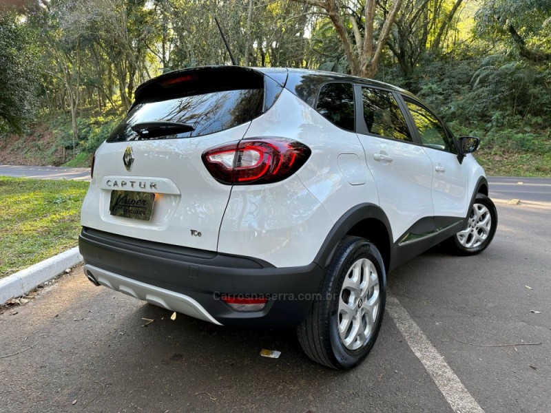 CAPTUR 1.3 ZEN 16V TURBO FLEX 4P AUTOMÁTICO - 2022 - DOIS IRMãOS