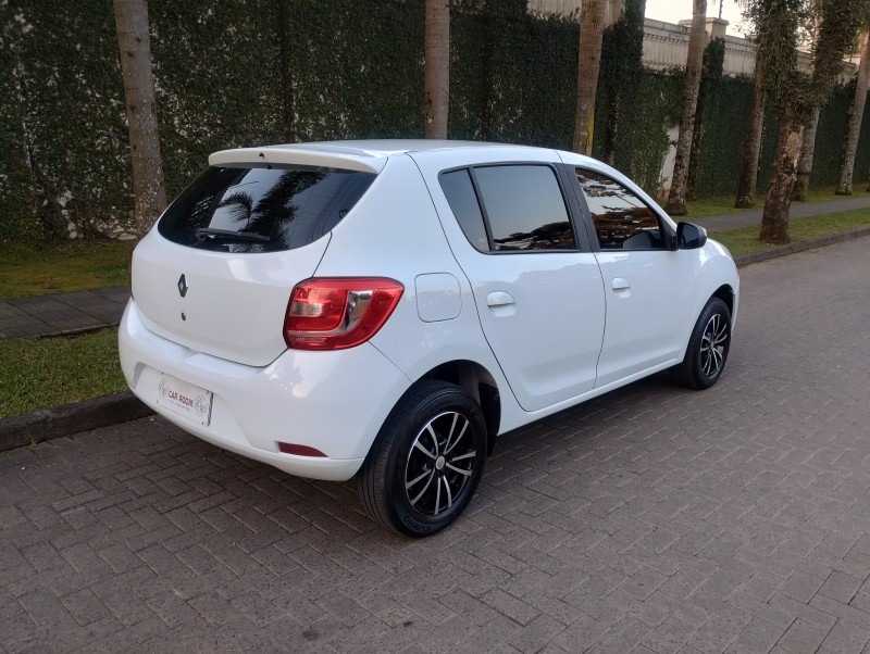 SANDERO 1.0 EXPRESSION 12V FLEX 4P MANUAL - 2017 - CAXIAS DO SUL