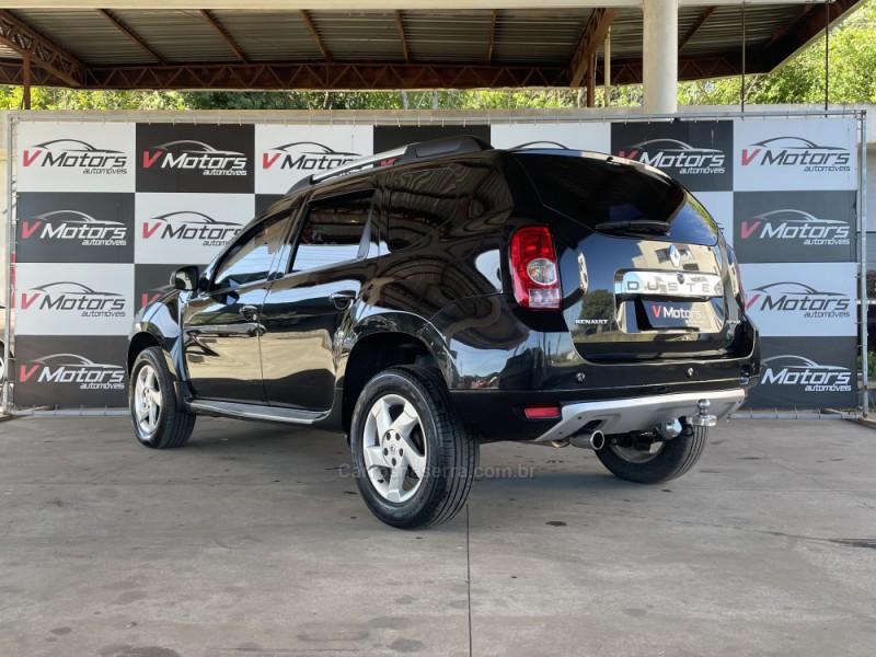 DUSTER 2.0 DYNAMIQUE 4X2 16V FLEX 4P AUTOMÁTICO - 2013 - PAROBé