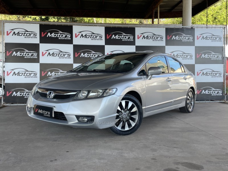 CIVIC 1.8 LXL SE 16V FLEX 4P MANUAL - 2010 - PAROBé