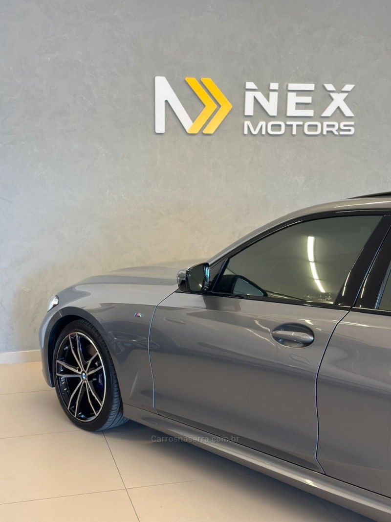 320I 2.0 M SPORT 16V TURBO ACTIVEFLEX 4P AUTOMÁTICO - 2023 - SãO LEOPOLDO