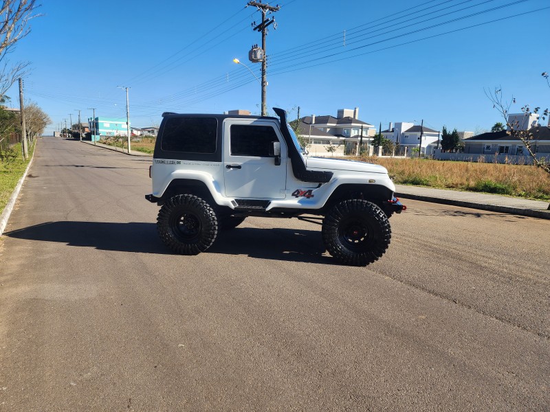 T4 3.0 TETO RÍGIDO 16V TURBO ELETRONIC DIESEL 2P MANUAL - 2010 - BENTO GONçALVES