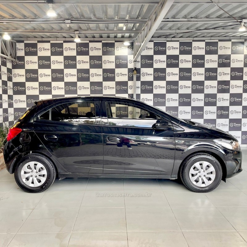 ONIX 1.0 LT 12V FLEX 4P MANUAL - 2019 - TAQUARA