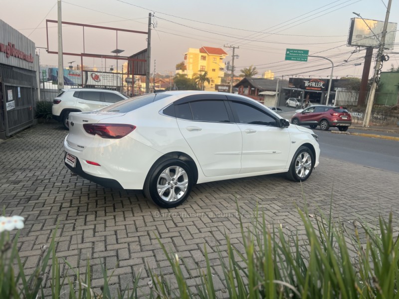 ONIX 1.0 PREMIER II 12V TURBO FLEX 4P AUTOMÁTICO - 2020 - CAMPO BOM