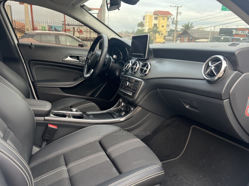 GLA 200 1.6 CGI ADVANCE 16V TURBO FLEX 4P AUTOMÁTICO - 2019 - CAMPO BOM