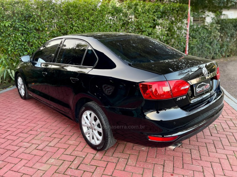 JETTA 2.0 COMFORTLINE FLEX 4P TIPTRONIC - 2013 - ROLANTE