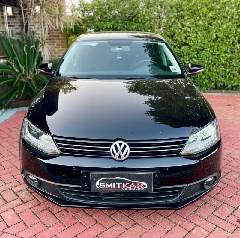 JETTA 2.0 COMFORTLINE FLEX 4P TIPTRONIC - 2013 - ROLANTE