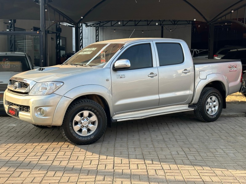 HILUX 3.0 SRV 4X4 CD 16V TURBO DIESEL 4P MANUAL - 2007 - LAGOA VERMELHA