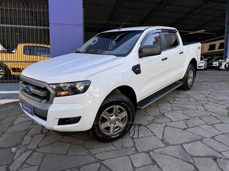 RANGER 2.2 XLS 4X4 CD 16V DIESEL 4P AUTOMÁTICO