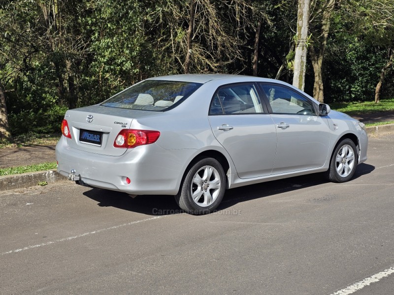 COROLLA 1.8 GLI 16V FLEX 4P MANUAL - 2011 - CAMPO BOM