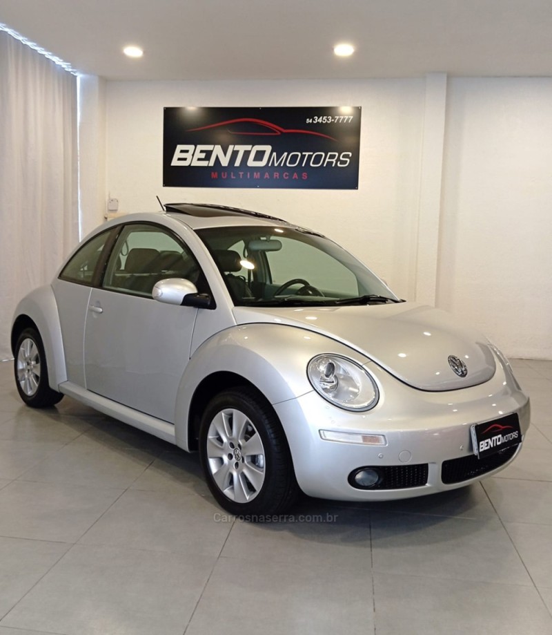 NEW BEETLE 2.0 MI 8V GASOLINA 2P AUTOMÁTICO