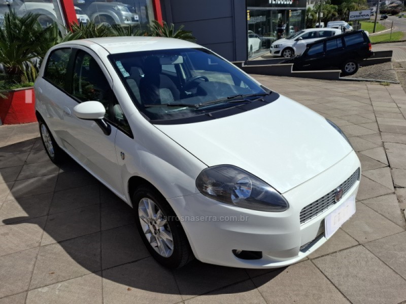 PUNTO 1.4 ATTRACTIVE ITALIA 8V FLEX 4P MANUAL