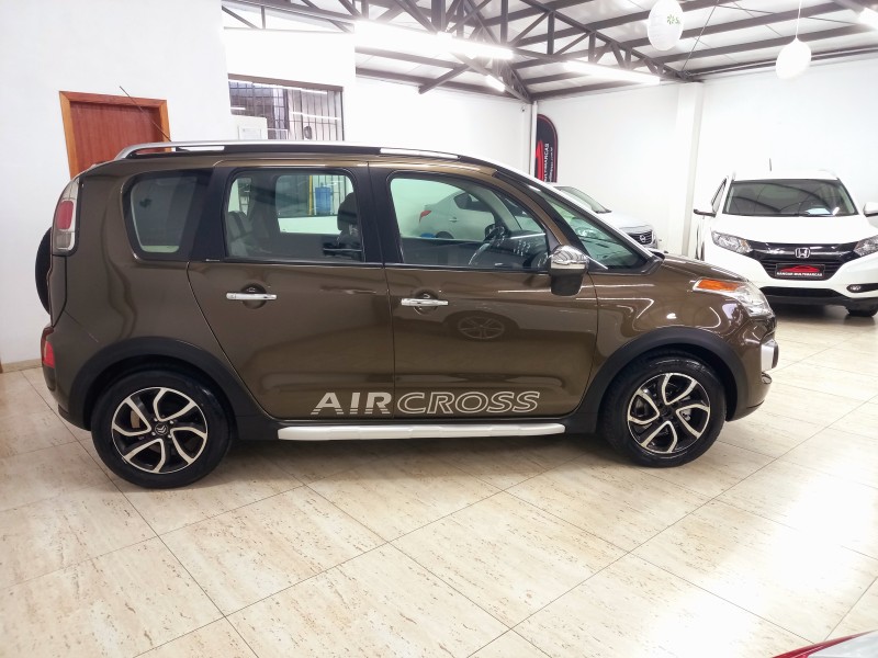 AIRCROSS 1.6 EXCLUSIVE 16V FLEX 4P MANUAL - 2011 - CAXIAS DO SUL