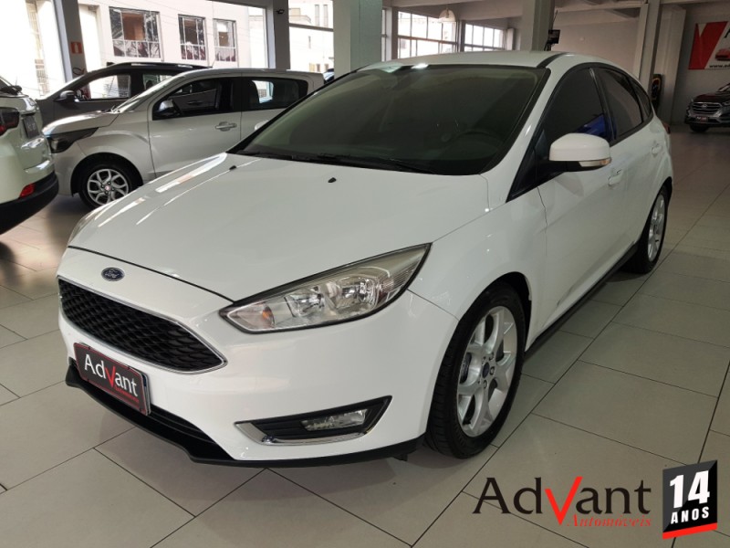 focus 2.0 se plus 16v flex 4p automatico 2016 caxias do sul