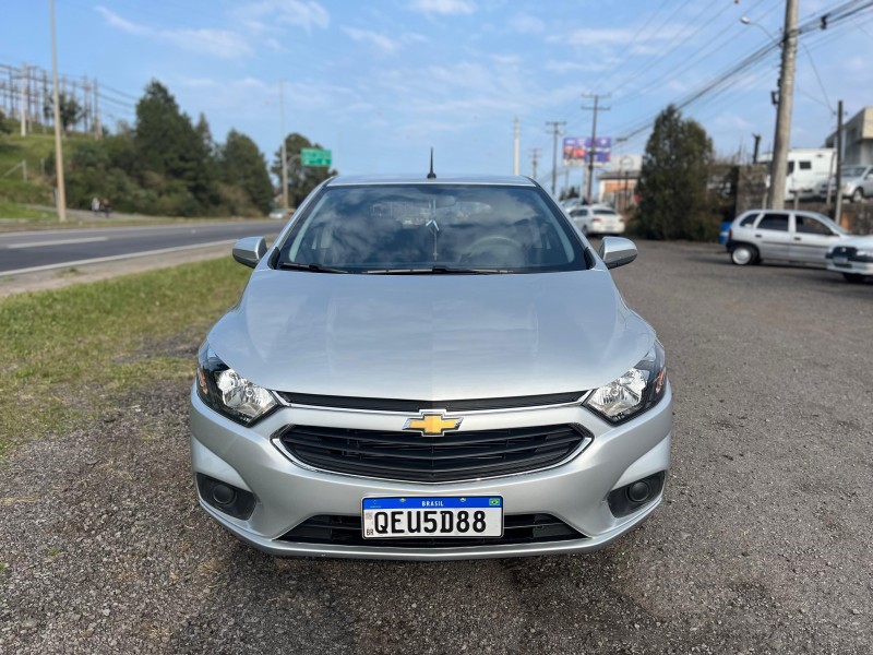 ONIX 1.4 MPFI LT 8V FLEX 4P MANUAL - 2019 - FARROUPILHA