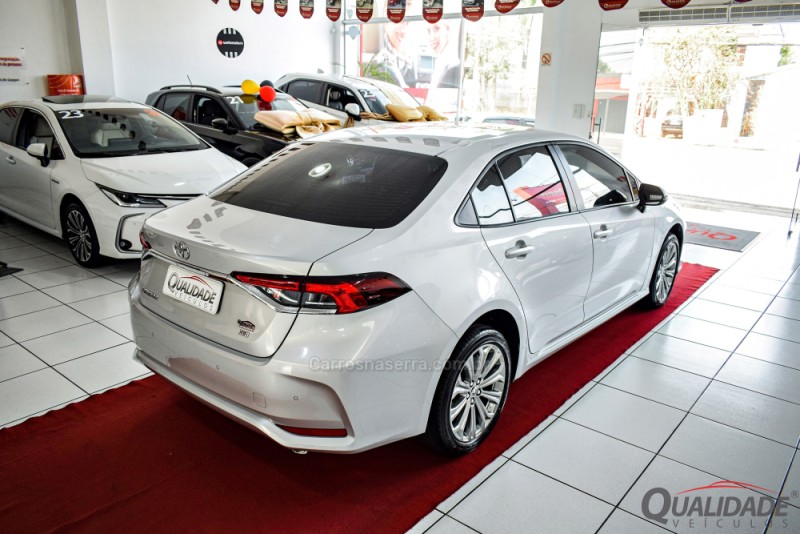 COROLLA 2.0 XEI 16V FLEX 4P AUTOMÁTICO - 2023 - SANTA CRUZ DO SUL