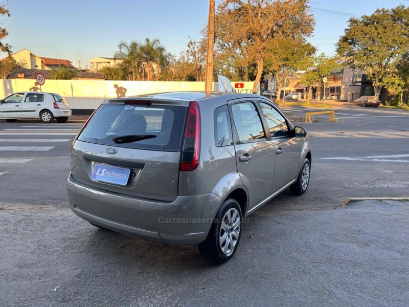 FIESTA 1.0 ROCAM 8V FLEX 4P MANUAL - 2014 - VENâNCIO AIRES