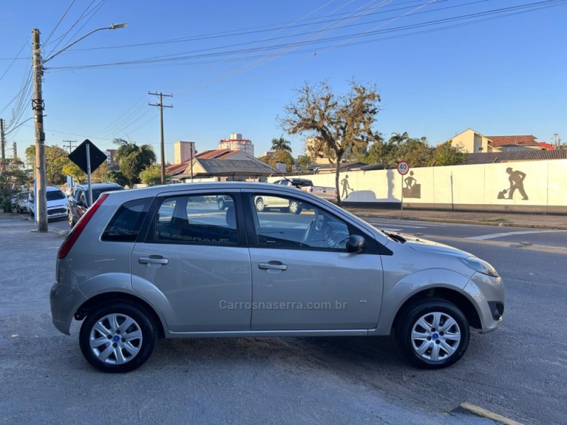 FIESTA 1.0 ROCAM 8V FLEX 4P MANUAL - 2014 - VENâNCIO AIRES