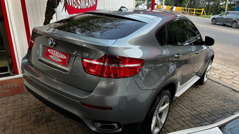 X6 4.4 M 4X4 COUPÉ V8 32V BI-TURBO GASOLINA 4P AUTOMÁTICO - 2011 - TRêS COROAS