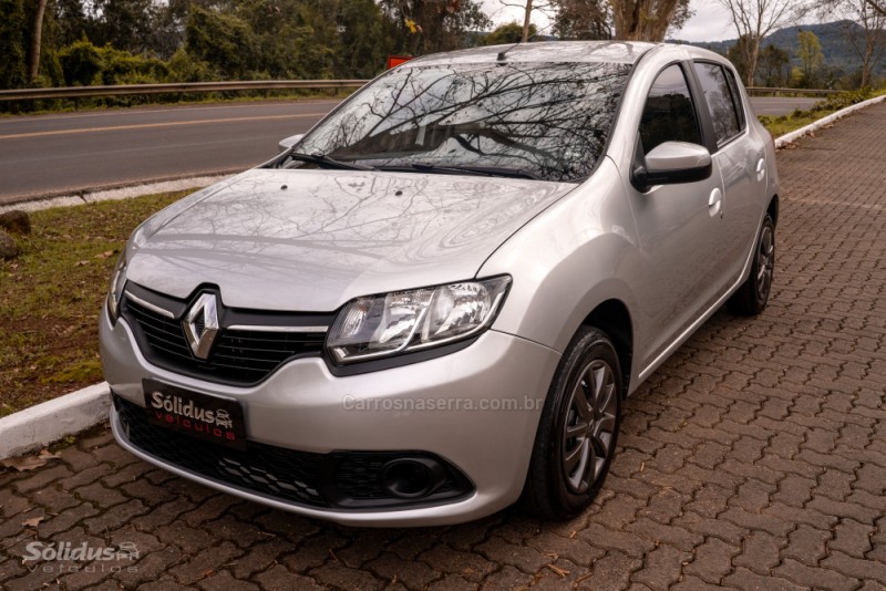 SANDERO 1.0 EXPRESSION 16V FLEX 4P MANUAL