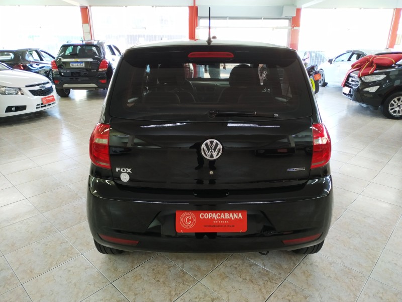 FOX 1.0 MI BLUEMOTION 8V FLEX 4P MANUAL - 2014 - CAXIAS DO SUL