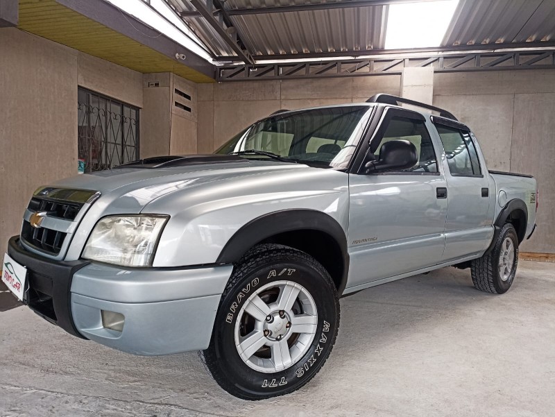 S10 2.4 ADVANTAGE 4X2 CD 8V FLEX 4P MANUAL - 2010 - CAXIAS DO SUL