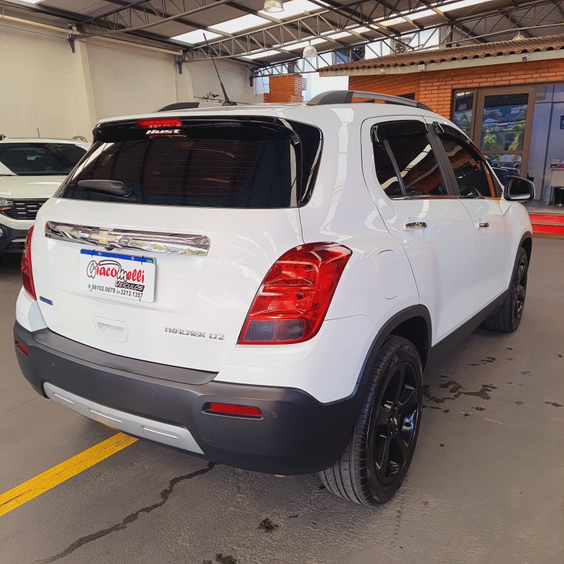 TRACKER 1.8 MPFI LTZ 4X2 16V FLEX 4P AUTOMÁTICO - 2015 - CAXIAS DO SUL