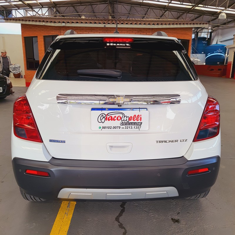 TRACKER 1.8 MPFI LTZ 4X2 16V FLEX 4P AUTOMÁTICO - 2015 - CAXIAS DO SUL