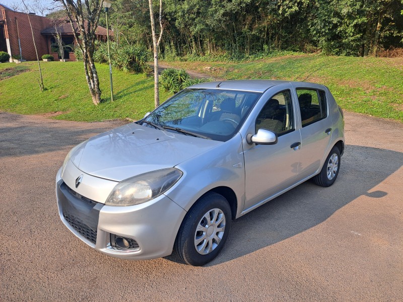 SANDERO 1.0 EXPRESSION 16V FLEX 4P MANUAL