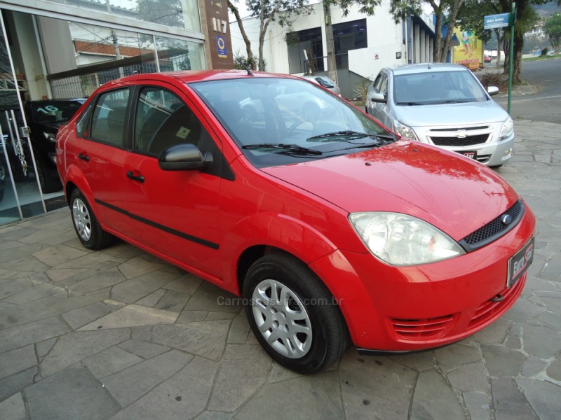 FIESTA 1.6 MPI SEDAN 8V FLEX 4P MANUAL - 2006 - NOVO HAMBURGO