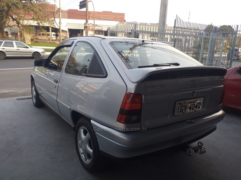 KADETT 2.0 MPFI GLS 8V GASOLINA 2P MANUAL - 1998 - CAXIAS DO SUL